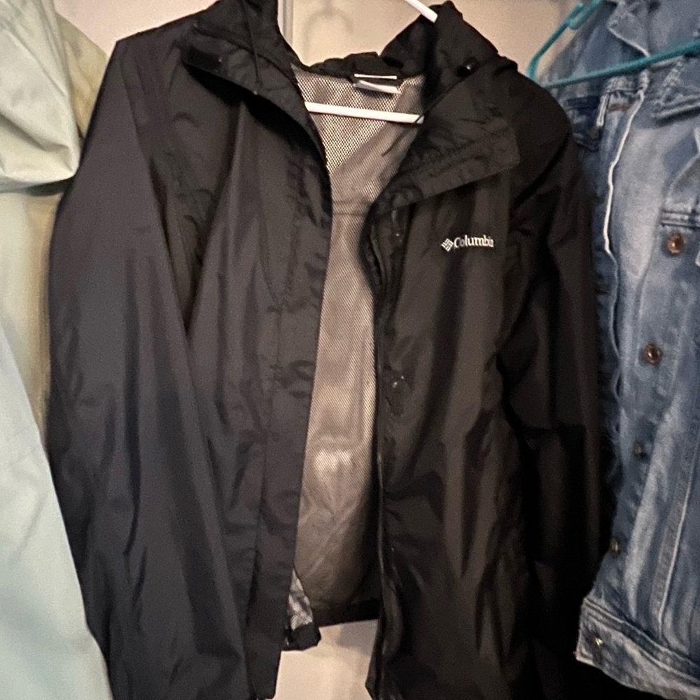 Columbia rain jacket